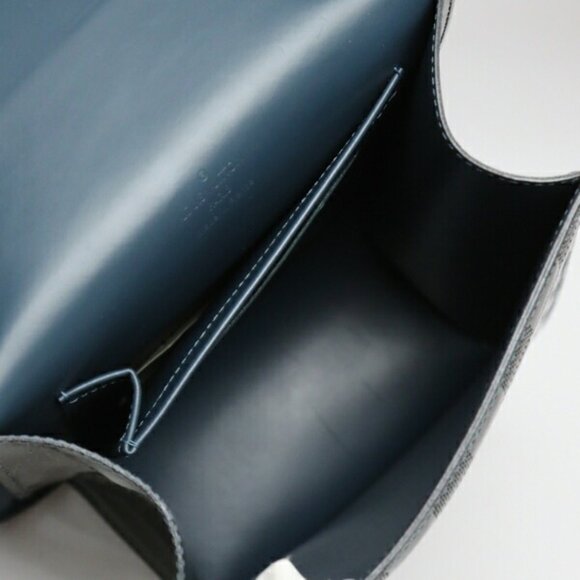 LOUIS VUITTON Green Damier Shoulder Bag - Picture 5 of 10